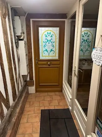 Le 8 Chaussee Apartment Honfleur